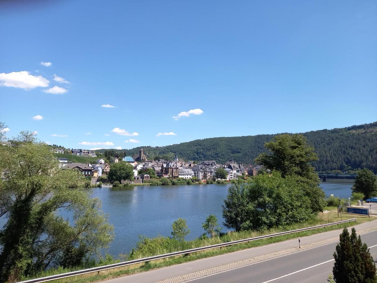 Leeseits Luv Apartamento Traben-Trarbach Exterior foto